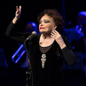 Theatro 4 de Setembro comemora 122 anos com programação