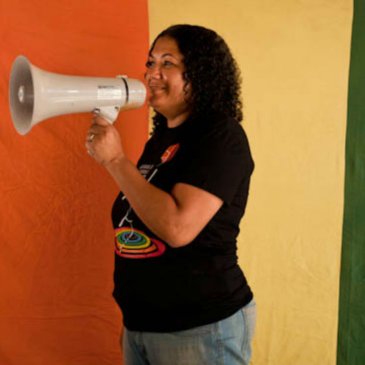 Marinalva Santana, líder LGBTQIA+, fala de sexualidade, mídia, família, movimento social e Papa Francisco