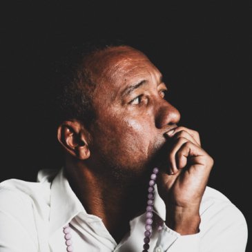 Nesta sexta (21), com presença de Wellington de Melo, autor do livro