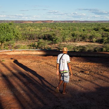 Dois anos sem Nêgo Bispo | Leia a entrevista dele na Revestrés, com falas que são legados. <br />
Fotos: Maurício Pokemon.